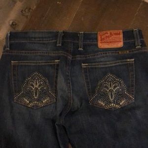 Lucky Brand Jeans. Great condition. Size 6/29. Cute details on back pockets